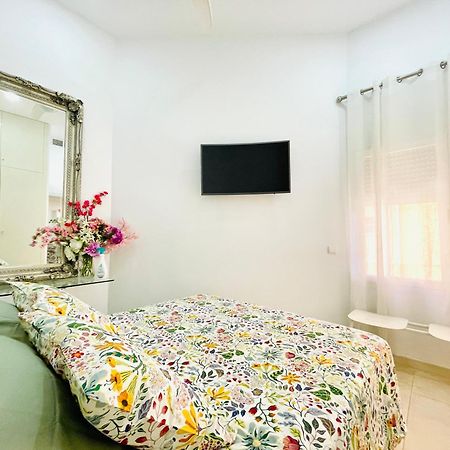 Апартаменти Magnolia Loft Marbella - Centro Ciudad Екстер'єр фото